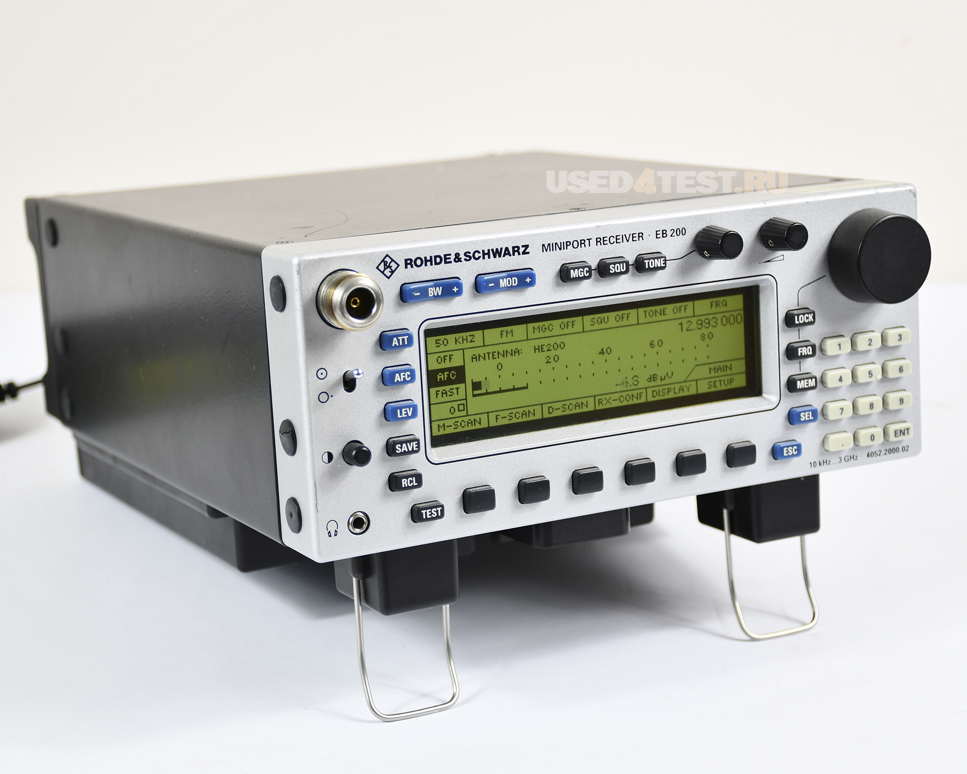 Портативный приемник Rohde&Schwarz EB200с диапазоном 10 кГц - 3 ГГц
