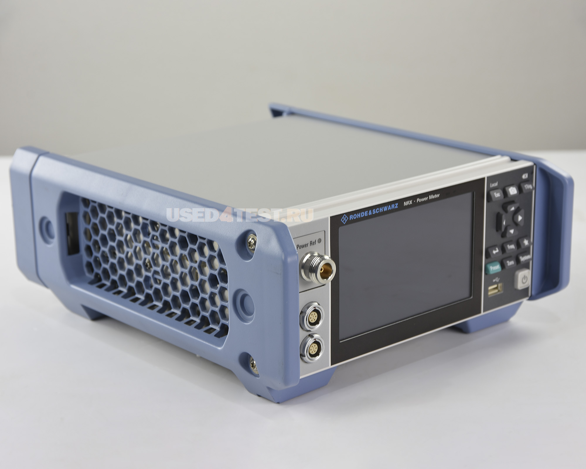Измеритель мощности Rohde&Schwarz NRX с диапазоном до 1 ГГц


 В комплекте с опциями: 


	NRX-B1 — Источник для проверки датчиков мощности (не совместим с NRX-B9)
	NRX-B4 — 3-й (С) и 4-й (D) входы для датчиков R&S®NRP (на задней панели прибора)
NRX-B8 — Интерфейс GPIB/IEEE488


 Стоимость указана в Рублях DDP Москва по безналичному расчету включая НДС 20%
